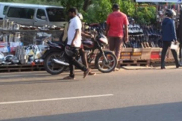 පදික වෙළෙඳුන්ගේ ගැටළු විසඳීමට පියවර..