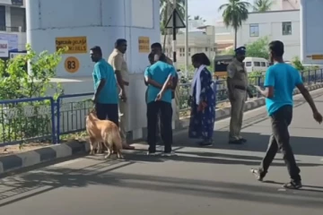 சாலையில் கிடந்த மனித தலை - அதிர்ந்த பொதுமக்கள்