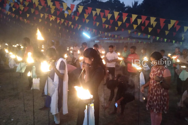 உலகப்பரப்பை உணர்வுடன் கடந்த தேசிய மாவீரர் நினைவெழுச்சி - திரண்ட பல்லாயிரம் மக்கள்- நேரடி ரிப்போர்ட் | Maaveerar Naal 2022 Live Updates