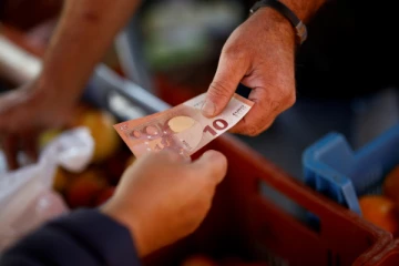 பிரான்சில் எதிர்பார்த்ததைவிட பொருட்கள் விலை அதிக உயர்வு