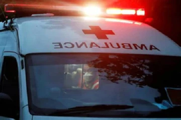 மதில் உடைந்து விழுந்ததில் சிறுவனுக்கு நேர்ந்த கதி!