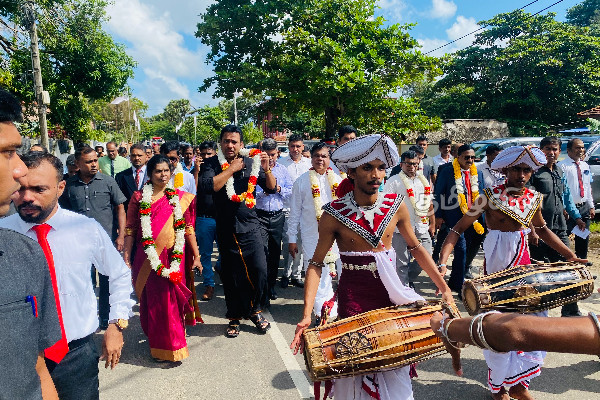 கிழக்கு மாகாண அஞ்சல் நிர்வாக தொகுதி மட்டக்களப்பில் திறந்து வைப்பு | Eastern Province Postal Administration Block Batti