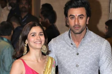 கர்ப்பமான நடிகை ஆலியா பட்- அவரே வெளியிட்ட மருத்துவமனை புகைப்படம்