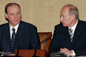 ரஷ்யாவின் ஆட்சி பொறுப்பை ஒப்படைக்கும் புடின்: ரஷ்ய அரசியல் வட்டாரங்கள் பரபரப்பு தகவல்!