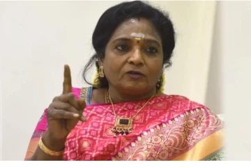 ராகுல் காந்தியின் சர்ச்சை கருத்து - அமெரிக்காவிற்கு சுற்றுலா சென்ற.. தமிழிசை பதிலடி!