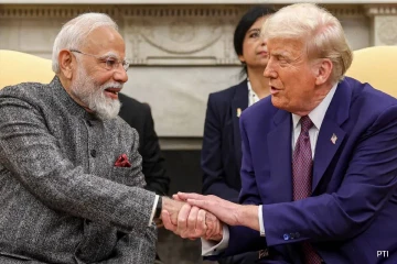 அமெரிக்காவில் உச்சம் தொட்ட எரிபொருள் விலை : இந்தியாவின் உதவியை நாடும் ட்ரம்ப்
