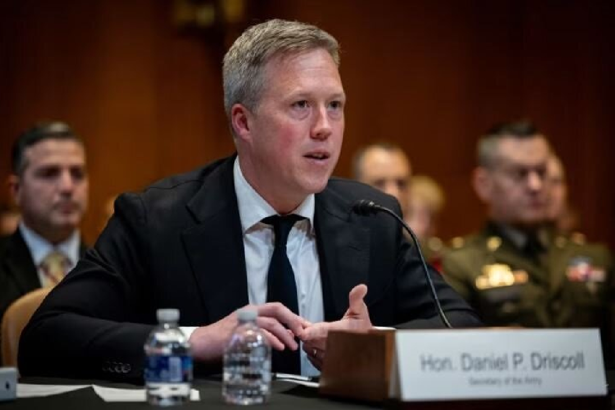 அமெரிக்க இராணுவ செயலாளர் இராஜினாமா | Us Army Secretary Resigns