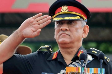 மறைந்த இந்திய  முப்படை  தளபதி பிபின் ராவத்துக்கு  பத்ம விபூஷண் விருது