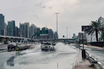 பொதுமக்களுக்கு விலக்கு... சாலைகள் மூடப்பட்டு அபராதம் விதிப்பு: ஐக்கிய அமீரகத்தில் விடுக்கப்பட்ட எச்சரிக்கை