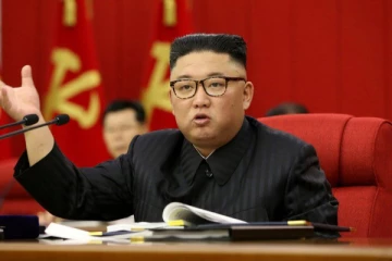 அதெல்லாம் செல்லாது லாக்டவுன் தான்  : வட கொரியாவில் முழு ஊரடங்கினை அமல்படுத்திய அதிபர் கிம்