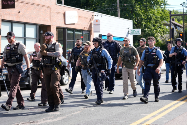 அமெரிக்க கத்தோலிக்கப் பாடசாலையில் துப்பாக்கிச் சூடு ; 3 பேர் பலி | Shooting At Us Catholic School 3 Dead