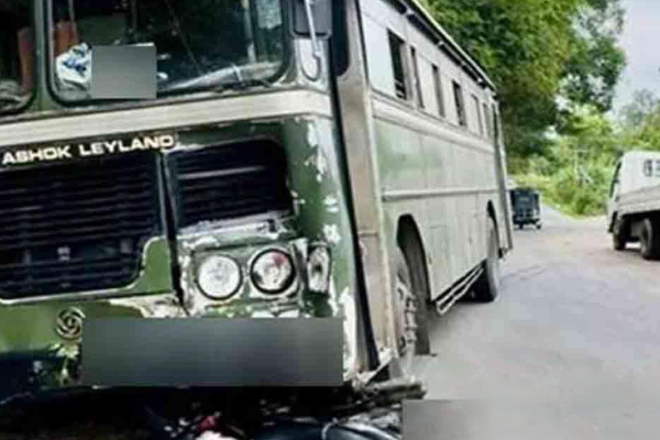 பொலிஸ் அதிகாரியின் உயிரை பறித்த இராணுவப் பேருந்து | Army Bus Turns Deadly For Police Officer பொலிஸ் அதிகாரியின் உயிரை பறித்த இராணுவப் பேருந்து | Army Bus Turns Deadly For Police Officer