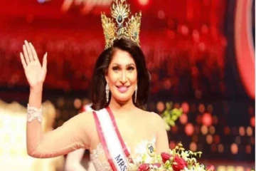 அரசியலுக்கு வரும் புஷ்பிகா டி சில்வா