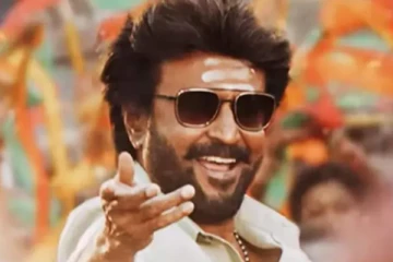 “ரொம்ப அற்புதமா இருக்குது” - 83 படத்தை பாராட்டி தள்ளிய நடிகர் ரஜினிகாந்த்