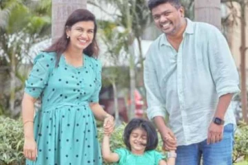 கோலாகலமாக நடந்த சீரியல் நடிகை ஸ்ரீதேவி அசோக் வளைகாப்பு விழா- குவிந்த பிரபலங்கள், வீடியோ இதோ