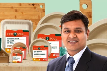 குப்பையை கோடிகளாக மற்றும் இளைஞர்., அரசுப் பள்ளியில் படித்தவர்., மூன்றே வருடத்தில் 300 கோடிக்கு வியாபாரம்