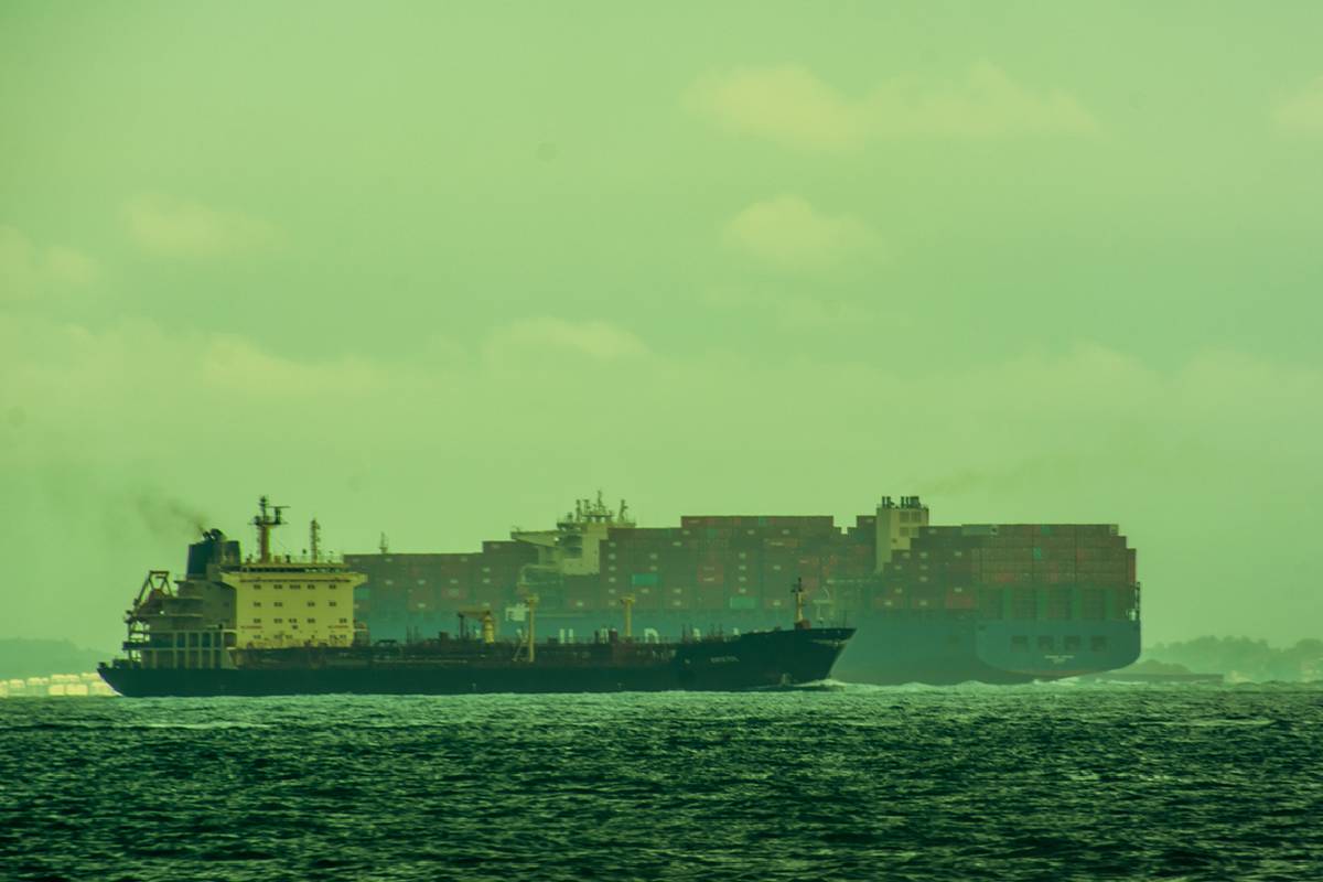 மலாக்கா நீரிணையில் சுங்கக் கட்டணம்... மீண்டும் உறுதிப்படுத்திய இந்தோனேசியா | Malacca Strait Indonesia Reaffirms