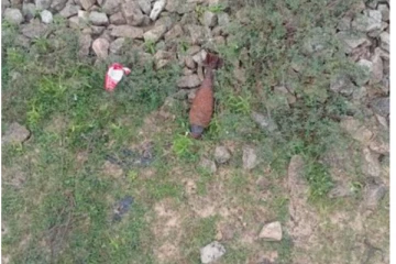 மட்டக்களப்பில் தண்டவாளத்திற்கு அருகில் கிடந்த பொருளால் பரபரப்பு