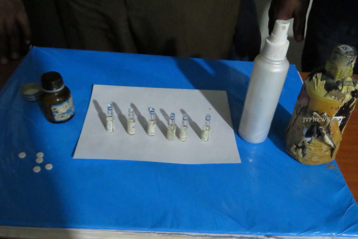 மட்டக்களப்பு கிணறு விவகாரம் ; கடத்தல் கும்பலின் வீட்டில் புதைக்கப்பட்டிருந்த முக்கிய ஆதாரம் ; வெளிவரும் திடுக்கிடும் தகவல்கள் | Batticaloa Well Case Items Found Kidnapper House