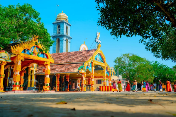 ஆயிரக்கணக்கான பக்தர்கள் புடைசூழ சந்நிதி முருகனுக்கு சற்றுமுன் கொடியேற்றம்..! | Selvasannidhi Murugan Temple Flag Hoisting Today