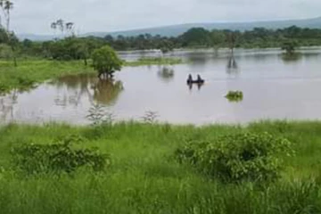யாத்திரை வந்த யுவதி குளத்தில் மூழ்கி பரிதாபமாக பலி