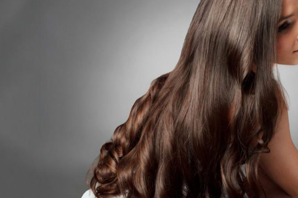 உங்க முடி கருகருன்னு காடு மாதிரி அடர்த்தியா வளரணுமா? அப்ப இந்த ஒரு ஹேர் மாஸ்க் மட்டும் யூஸ் பண்ணங்க! | Onion Hair Masks