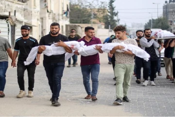 காசாவில் ஒவ்வொரு நாளும் கொல்லப்படும் 420 குழந்தைகள்