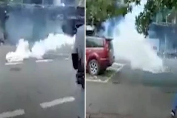 பொலிஸாரின் கைகளில் விளையாட்டு பொருளாக மாறியுள்ள கண்ணீர்புகை! பொதுமக்கள் கடும் குற்றச்சாட்டு (VIDEO)