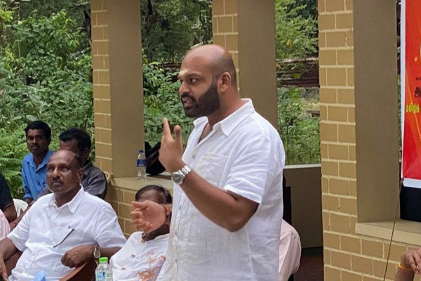 கோட்டாபய அரசாங்கத்திற்கு தெற்கு மக்கள் சரியான பாடம் புகட்ட வேண்டும்! - ஐபிசி தமிழ்