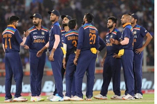 ஒரே நேரத்தில் இரு குழுவாக இரண்டு போட்டியை விளையாடும் இந்திய அணி - குஷியில் ரசிகர்கள் | Indian Team 2 Matches Play Simultaneously Again