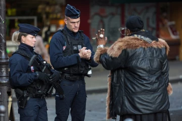 பிரான்ஸில் ஆடம்பரக் கடிகாரத்தை திருடியவர்களுக்கு நேர்ந்த நிலை!