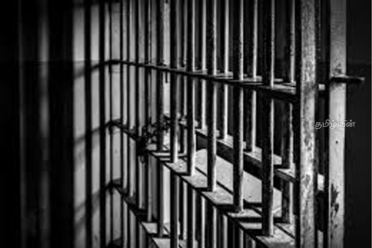 கொழும்பு மேகசின் சிறைச்சாலையில் பதற்றம் 2 கைதிகள் பலி: இரு அதிகாரிகள் கைது | Two Remand Prisoners Die