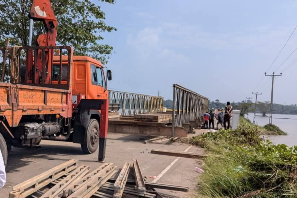 புத்தளத்தில் வெள்ளத்தினால் பாதிக்கப்பட்ட குடும்பங்களின் எண்ணிக்கை மேலும் அதிகரிப்பு | Affected By Floods In Puttalam Continues Increase புத்தளத்தில் வெள்ளத்தினால் பாதிக்கப்பட்ட குடும்பங்களின் எண்ணிக்கை மேலும் அதிகரிப்பு | Affected By Floods In Puttalam Continues Increase