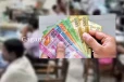 අයවැයෙන් රාජ්ය සේවක වැටුප රු.20,000කින් ඉහළට?. ඒ අස්සේ නොහිතපු රතු එළියක් දල්වයි..