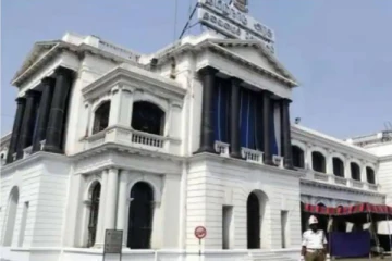 ‘’எங்கும் தமிழ் எதிலும் தமிழ்'’ - இனி போட்டித்தேர்வுகளில் தமிழ் பாடத்தாள் கட்டாயம் :  அதிரடி காட்டும் தமிழக அரசு