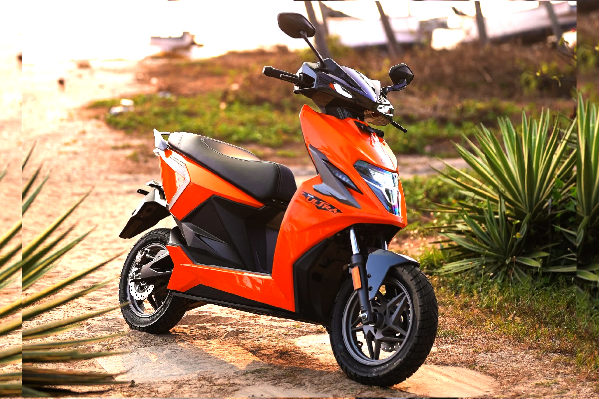 Simple Ultra electric scooter, India longest range EV scooter, 400 km range scooter price, Simple Energy Ultra launch 2026, Best long range electric scooter India, EV scooters with traction control, Simple Ultra top speed #SimpleUltra #ElectricScooter #EVIndia #400kmRange #SimpleEnergy #GreenMobility #EVLaunch