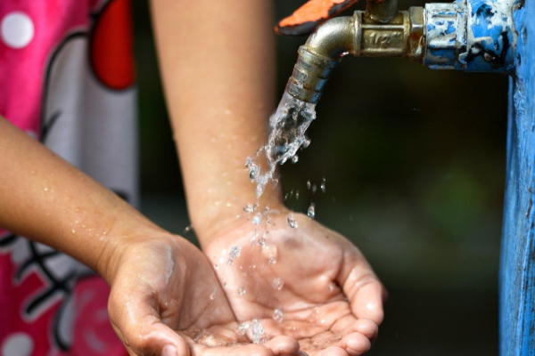 வெள்ளவத்தை உட்பட கொழும்பின் புறநகர் பகுதிகளில் திடீரென நீர்விநியோகம் பாதிப்பு | Water Supply Disrupted In 11 Areas In Colombo வெள்ளவத்தை உட்பட கொழும்பின் புறநகர் பகுதிகளில் திடீரென நீர்விநியோகம் பாதிப்பு | Water Supply Disrupted In 11 Areas In Colombo