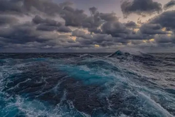 ஒரே நாளில் 2,000 நிலநடுக்கங்கள்: கனேடிய தீவொன்றில் நிகழ்ந்த சுவாரஸ்ய நிகழ்வு