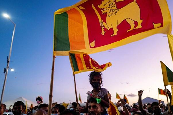 ராஜபக்சக்கள் மீதான கோபம்: தமிழ் - சிங்கள மக்களிடையே வேறானவை! | Anger Rajapakses Different Between Tamil Sinhalese