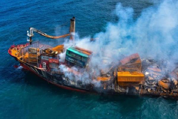 எக்ஸ்பிரஸ் பேர்ள் வழக்கு ; 7 பேருக்கு பயணத்தடை | Express Pearl Case 7 People Banned Travelling