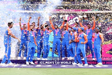 இந்திய வீரர்களின் மொத்த வணிக மதிப்பு பல பில்லியன் டொலர்களால் உயர்வு