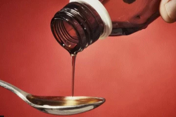 ළමා මරණ නිසා සිරප් නිෂ්පාදන සමාගමක බලපත්‍රය අවලංගු කෙරේ..!