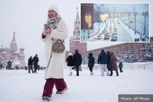200 ஆண்டுகளில் இல்லாத பனிப்பொழிவு: ரஷ்ய தலைநகர் மக்கள் கடும் அவதி | Moscow Largest Snowfall More Than 200 Yrs 200 ஆண்டுகளில் இல்லாத பனிப்பொழிவு: ரஷ்ய தலைநகர் மக்கள் கடும் அவதி | Moscow Largest Snowfall More Than 200 Yrs