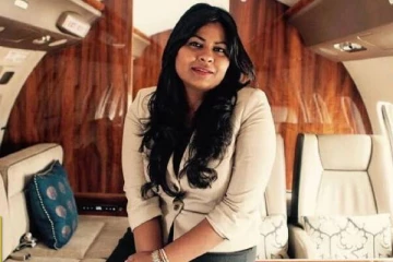 21 வயதில் கனிகாவின் ரூ 5600 முதலீடு... இன்று அவரின் சொத்து மதிப்பு ரூ 420 கோடி