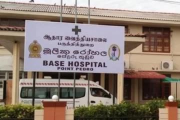யாழில் பகீர் சம்பவம்: தீயில் எரிந்து உயிரிழந்த ஓய்வுபெற்ற ஆசிரியை!
