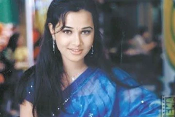 மாதவனின் ஜேஜே பட நடிகையா இது.. இப்போது எப்படி இருக்கிறார் பாருங்க