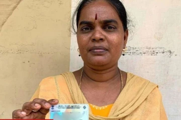 இந்திய மக்களவைத் தேர்தலில் வாக்களித்த முதல் இலங்கை தமிழ் பெண்!