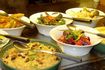 நாடாளுமன்ற ஊழியர்களின் உணவுக் கட்டணங்கள் குறித்து வெளியான தகவல்