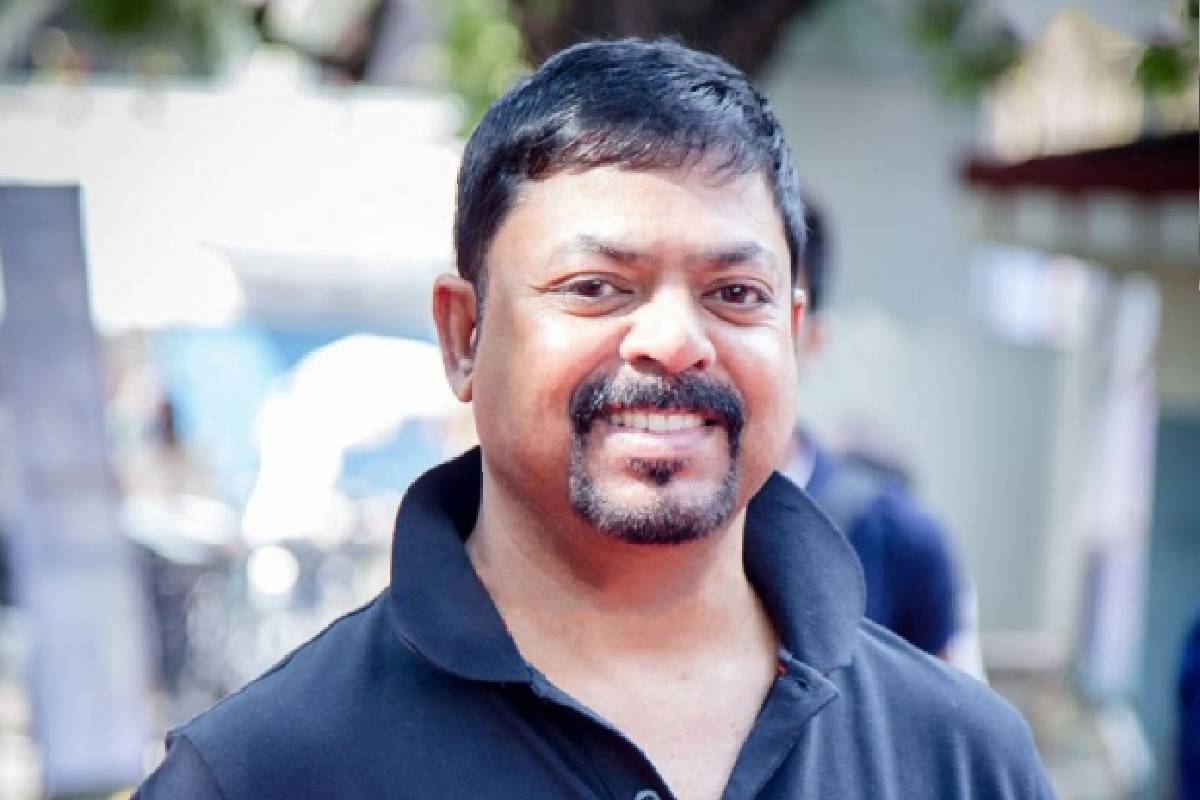 விஜய் ரசிகர்கள் வேலையா? இசையமைப்பாளர் ஜேம்ஸ் வசந்தன் கார் மீது தாக்குதல்! | James Vasanthan Car Attacked Video Viral