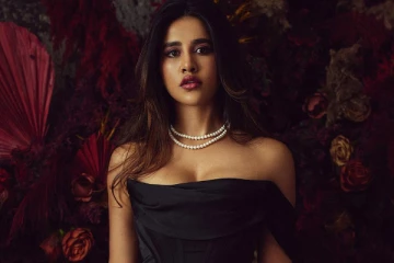 நடிகை நபா நடேஷ் ஹாட் போட்டோஷூட்